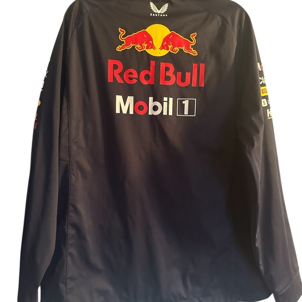 Oracle Red Bull Racing Replica Softshell Jacket​​​ - Picture 2 of 8